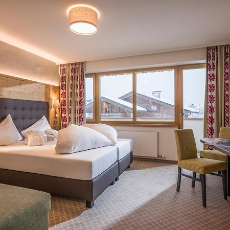 Alpen Glueck Hotel Kirchberger Hof Kirchberg in Tirol Exterior photo