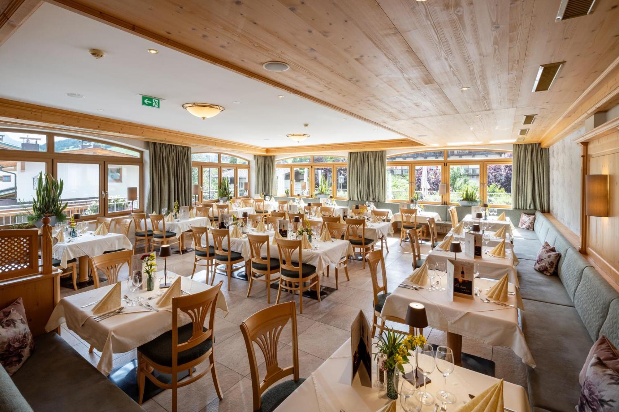 Alpen Glueck Hotel Kirchberger Hof Kirchberg in Tirol Exterior photo